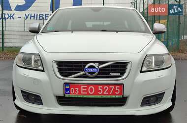 Універсал Volvo V50 2010 в Києві