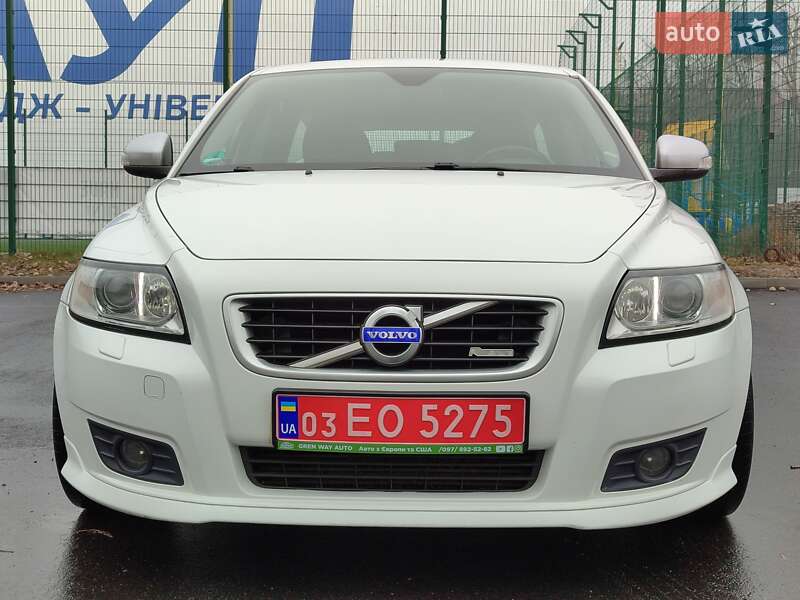 Volvo V50 2010