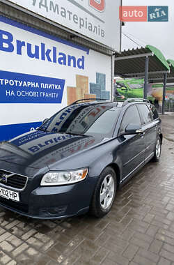 Універсал Volvo V50 2010 в Полтаві