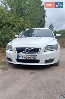 Універсал Volvo V50 2010 в Кам'янець-Подільському