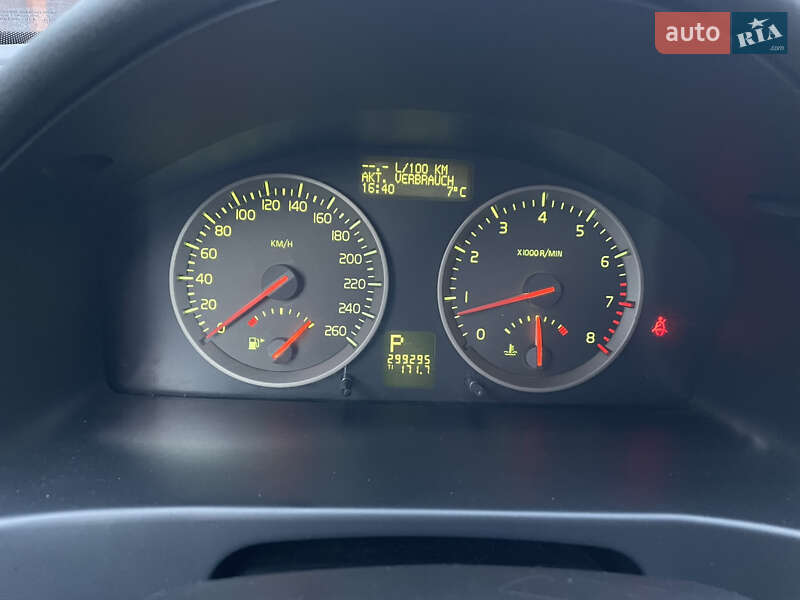 Универсал Volvo V50 2004 в Киеве