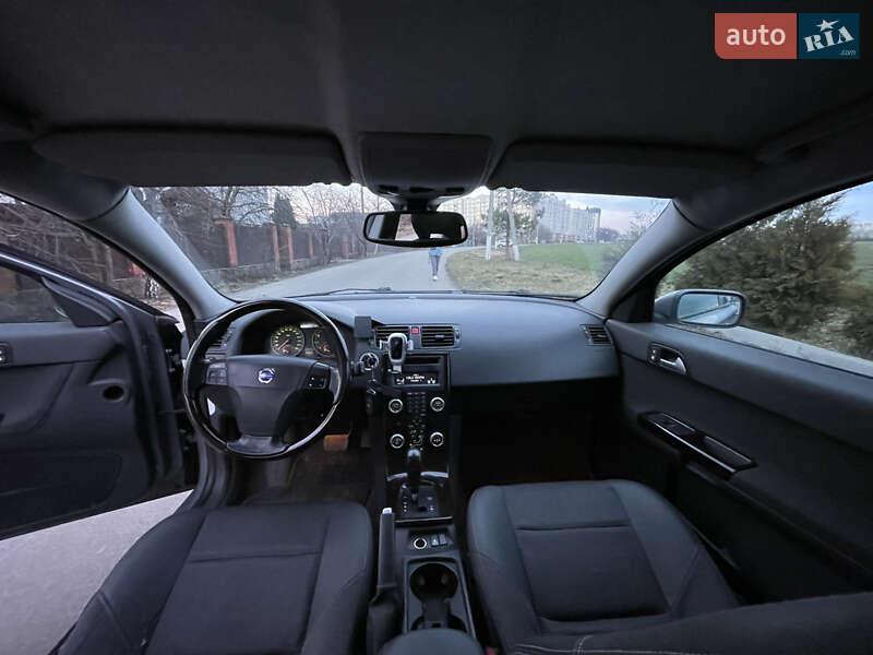 Универсал Volvo V50 2004 в Киеве