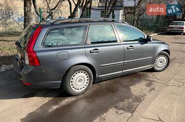 Универсал Volvo V50 2011 в 