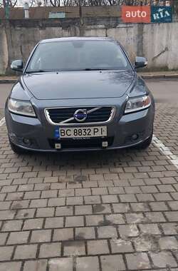 Универсал Volvo V50 2010 в Львове