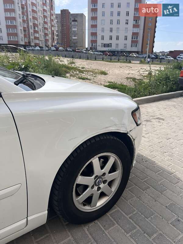 Універсал Volvo V50 2011 в Тернополі