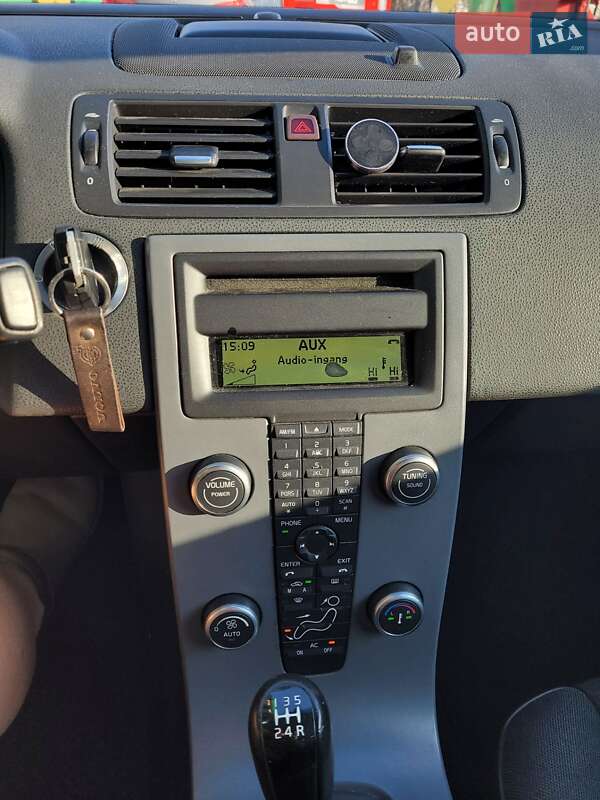 Універсал Volvo V50 2010 в Рівному