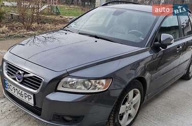 Универсал Volvo V50 2011 в Львове