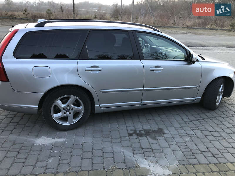 Универсал Volvo V50 2011 в Николаеве фото 6 Универсал Volvo V50 2011 в Николаеве