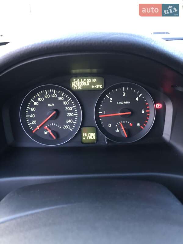 Универсал Volvo V50 2011 в Николаеве фото 13 Универсал Volvo V50 2011 в Николаеве