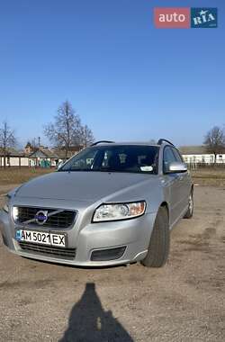 Універсал Volvo V50 2011 в Житомирі