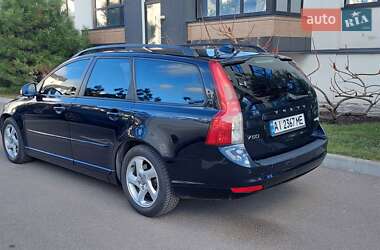 Универсал Volvo V50 2010 в 