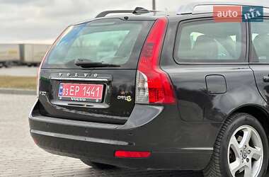 Універсал Volvo V50 2012 в Бродах