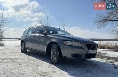 Універсал Volvo V50 2011 в Горішніх Плавнях