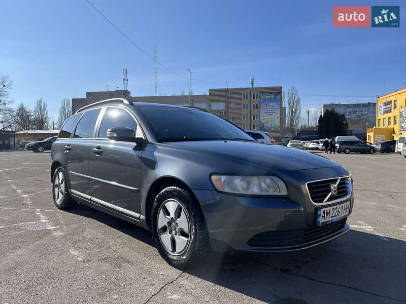 Універсал Volvo V50 2008 в Житомирі