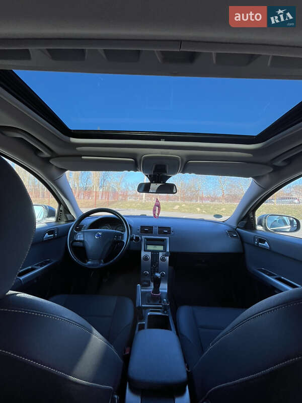 Универсал Volvo V50 2008 в Луцке