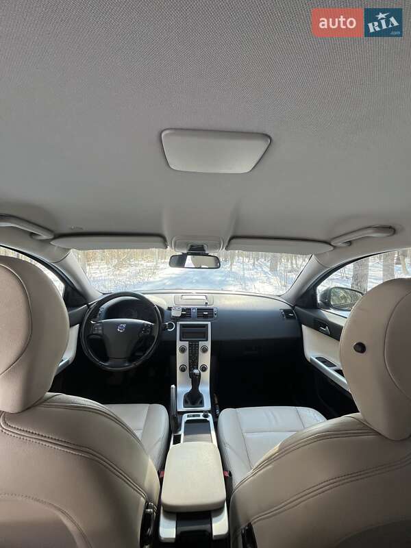 Универсал Volvo V50 2011 в Харькове