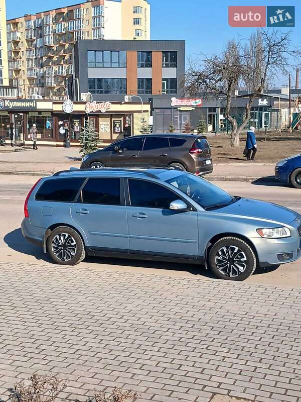 Volvo V50 2009