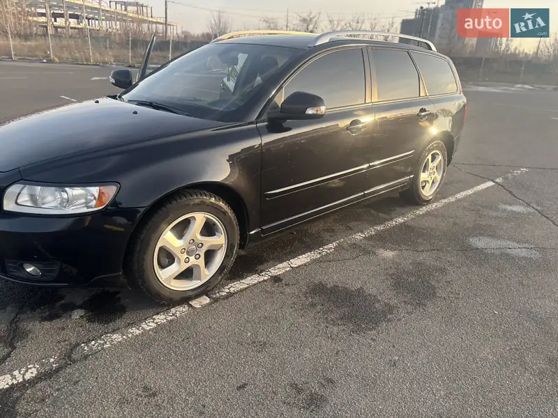Volvo V50 2012