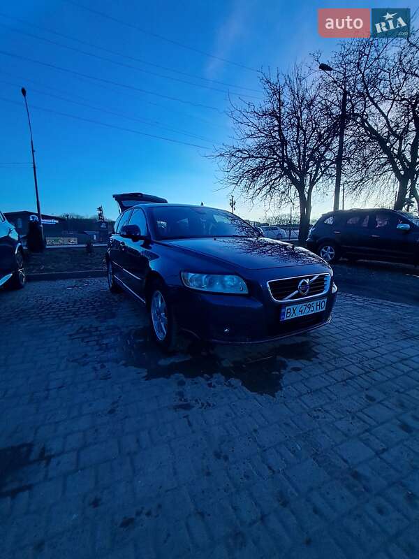 Универсал Volvo V50 2011 в Каменец-Подольском фото 20 Универсал Volvo V50 2011 в Каменец-Подольском
