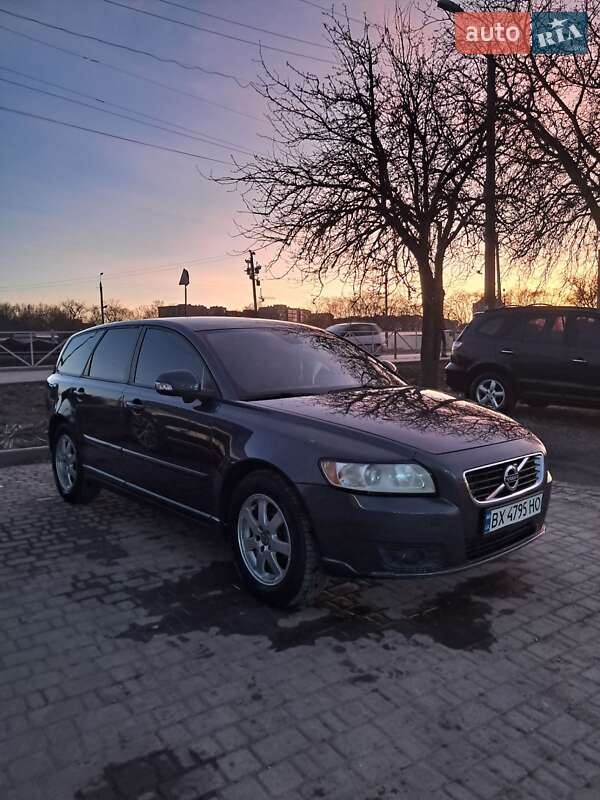 Универсал Volvo V50 2011 в Каменец-Подольском фото 24 Универсал Volvo V50 2011 в Каменец-Подольском