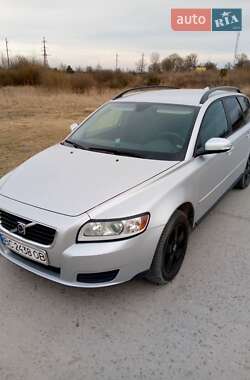 Универсал Volvo V50 2008 в Новояворовске