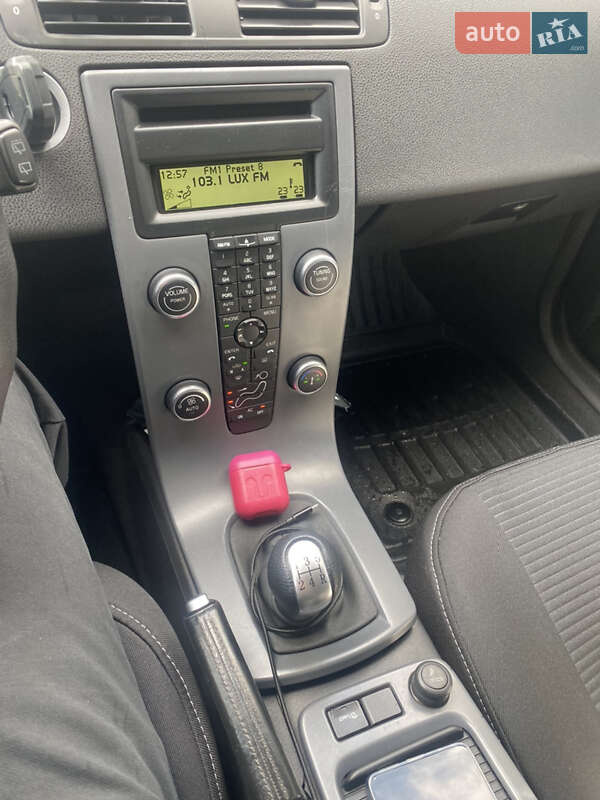 Універсал Volvo V50 2009 в Києві