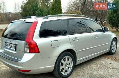 Универсал Volvo V50 2010 в 