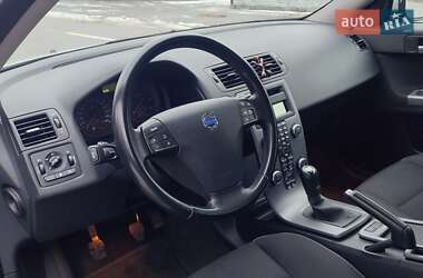 Универсал Volvo V50 2010 в 