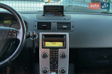 Универсал Volvo V50 2010 в 