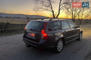 Универсал Volvo V50 2009 в 