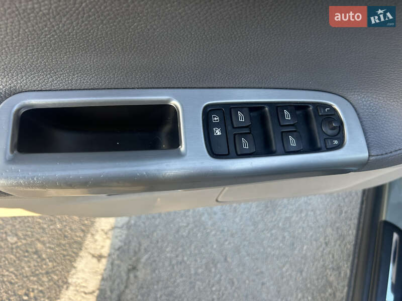 Універсал Volvo V50 2007 в Житомирі