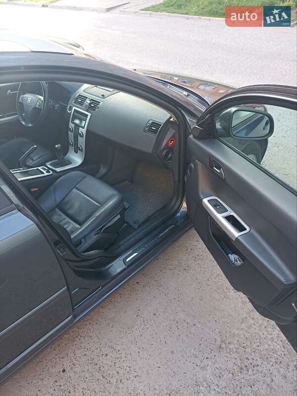 Универсал Volvo V50 2011 в Виньковцах
