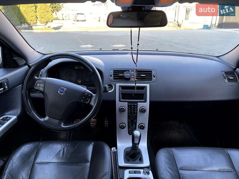 Універсал Volvo V50 2012 в Львові