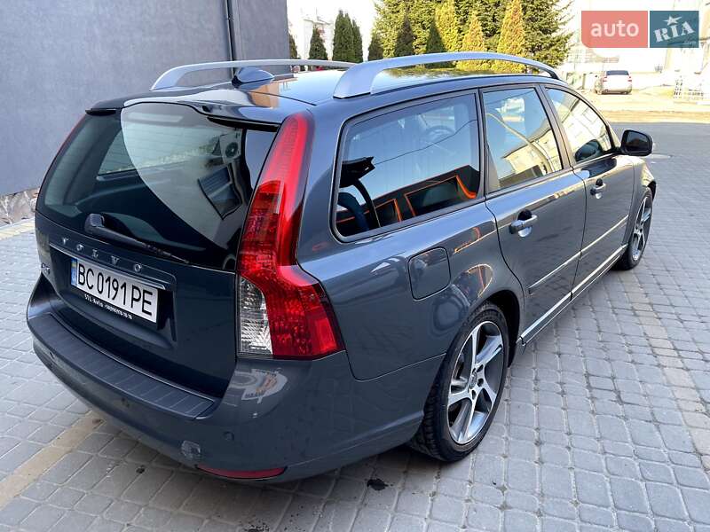 Універсал Volvo V50 2012 в Львові