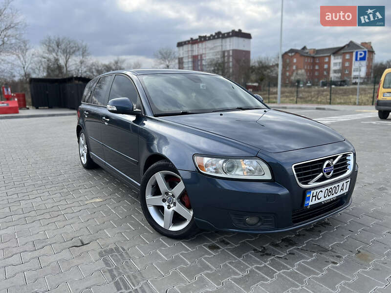 Volvo V50 2010