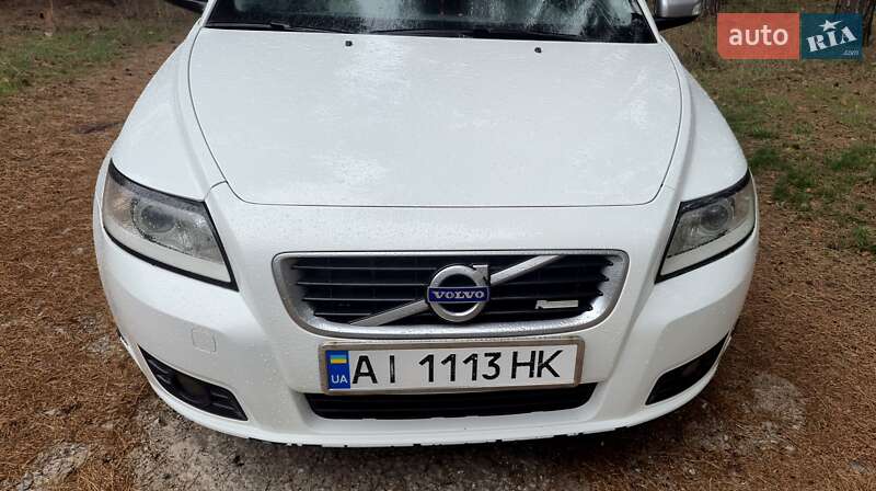 Універсал Volvo V50 2011 в Києві фото 5 Універсал Volvo V50 2011 в Києві