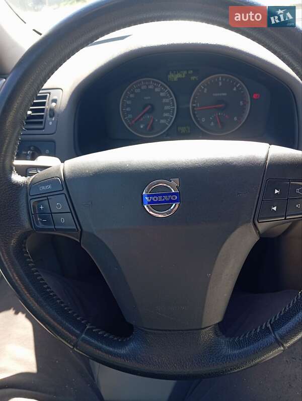 Универсал Volvo V50 2006 в Киеве
