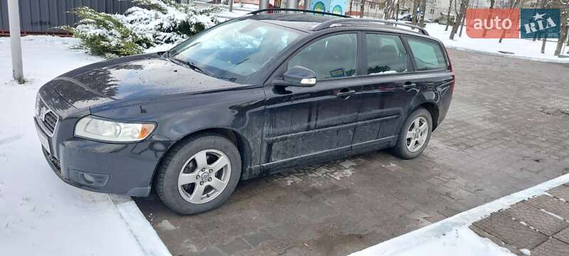 Volvo V50 2010
