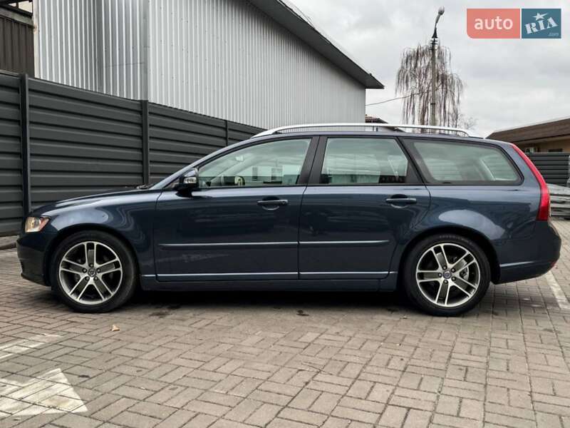 Универсал Volvo V50 2011 в Черкассах