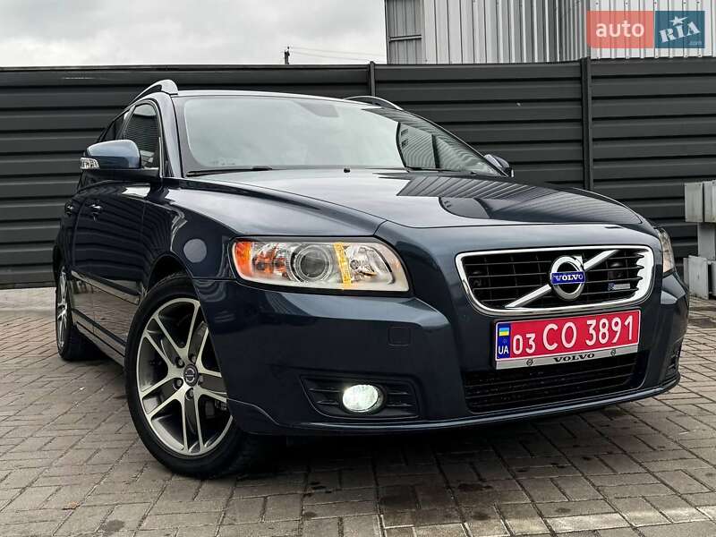 Универсал Volvo V50 2011 в Черкассах