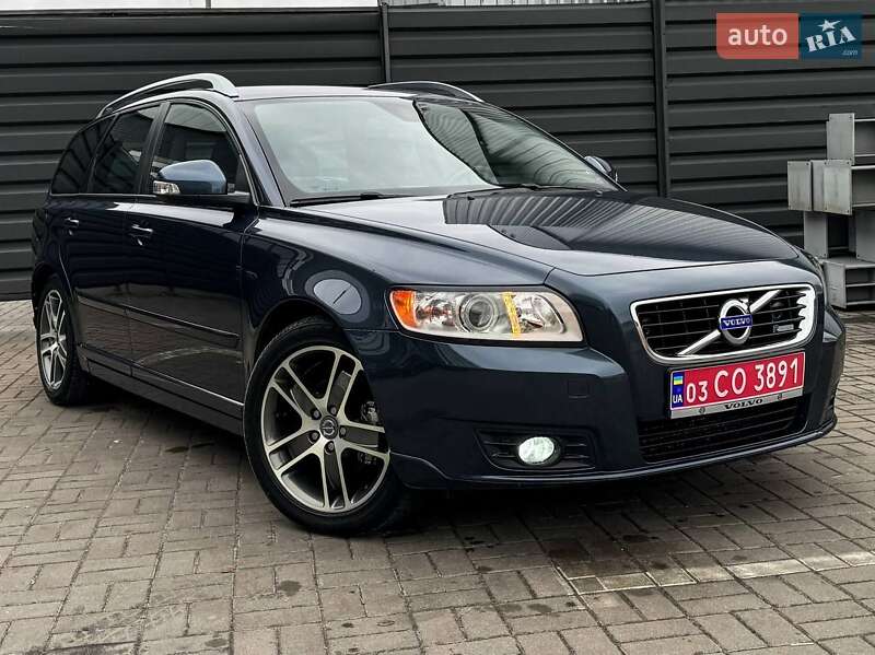 Универсал Volvo V50 2011 в Черкассах