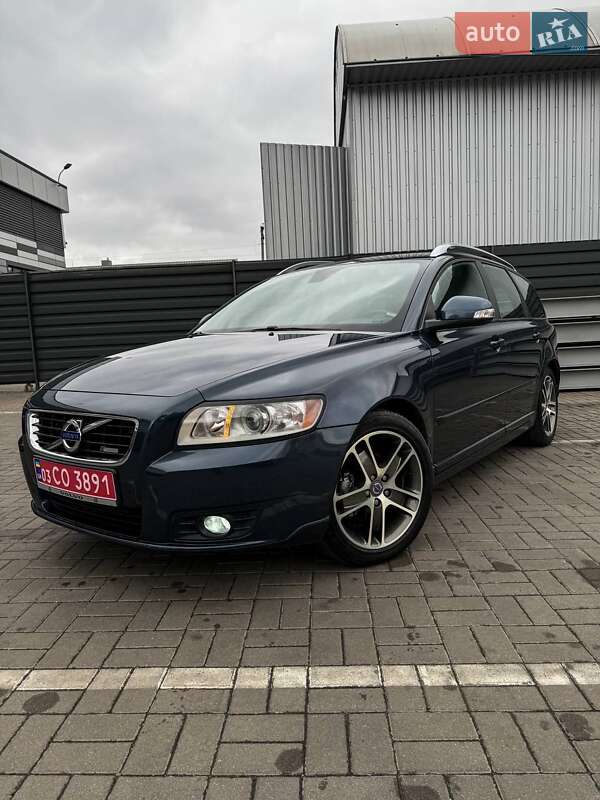 Универсал Volvo V50 2011 в Черкассах