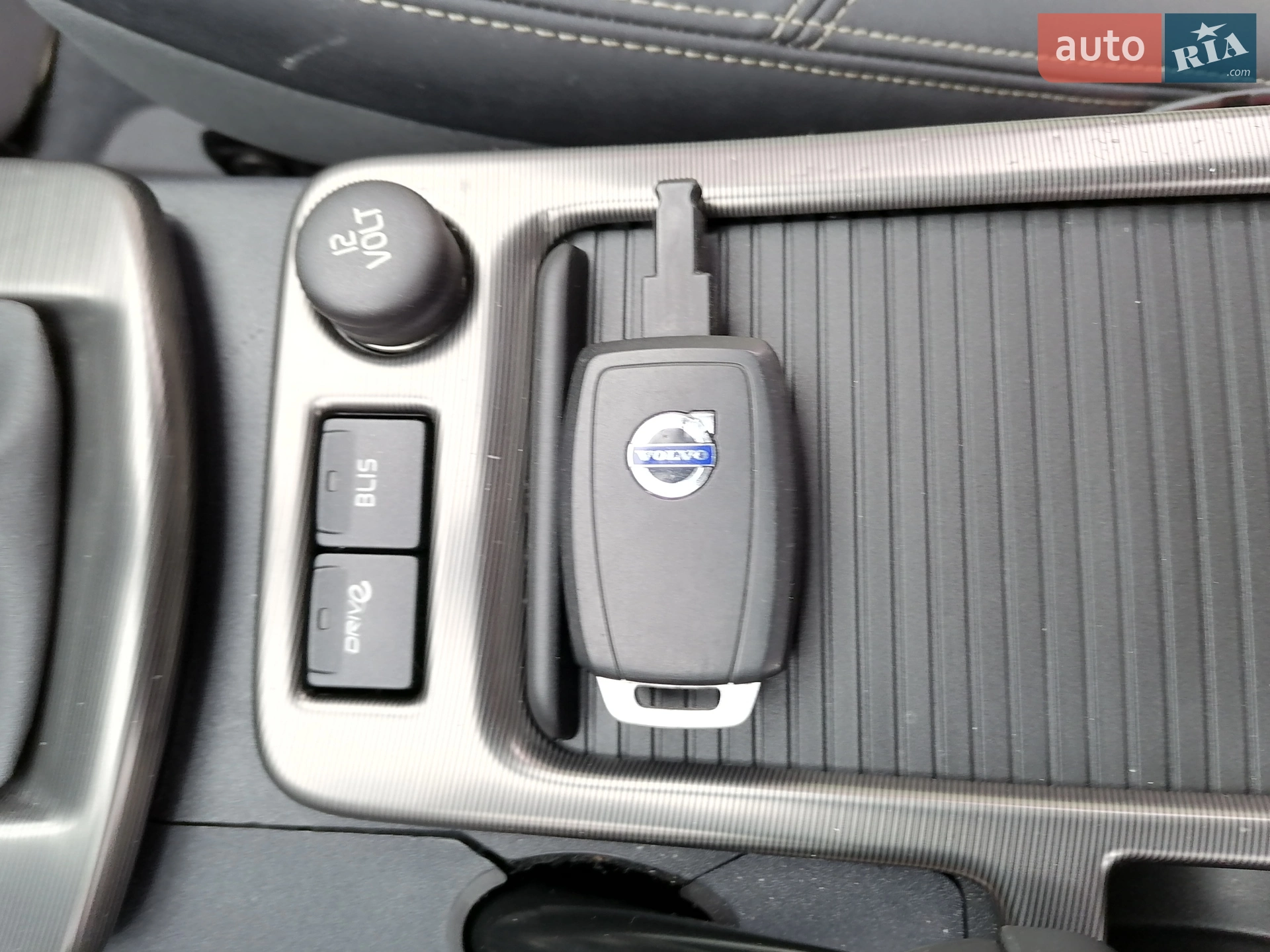 2011 Volvo V50 - мініатюра 12