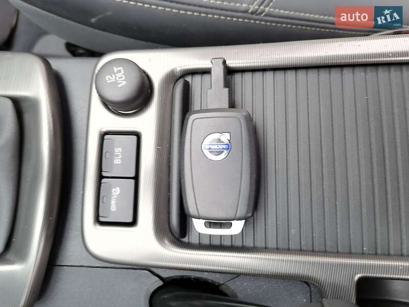 Універсал Volvo V50 2011 в Білій Церкві