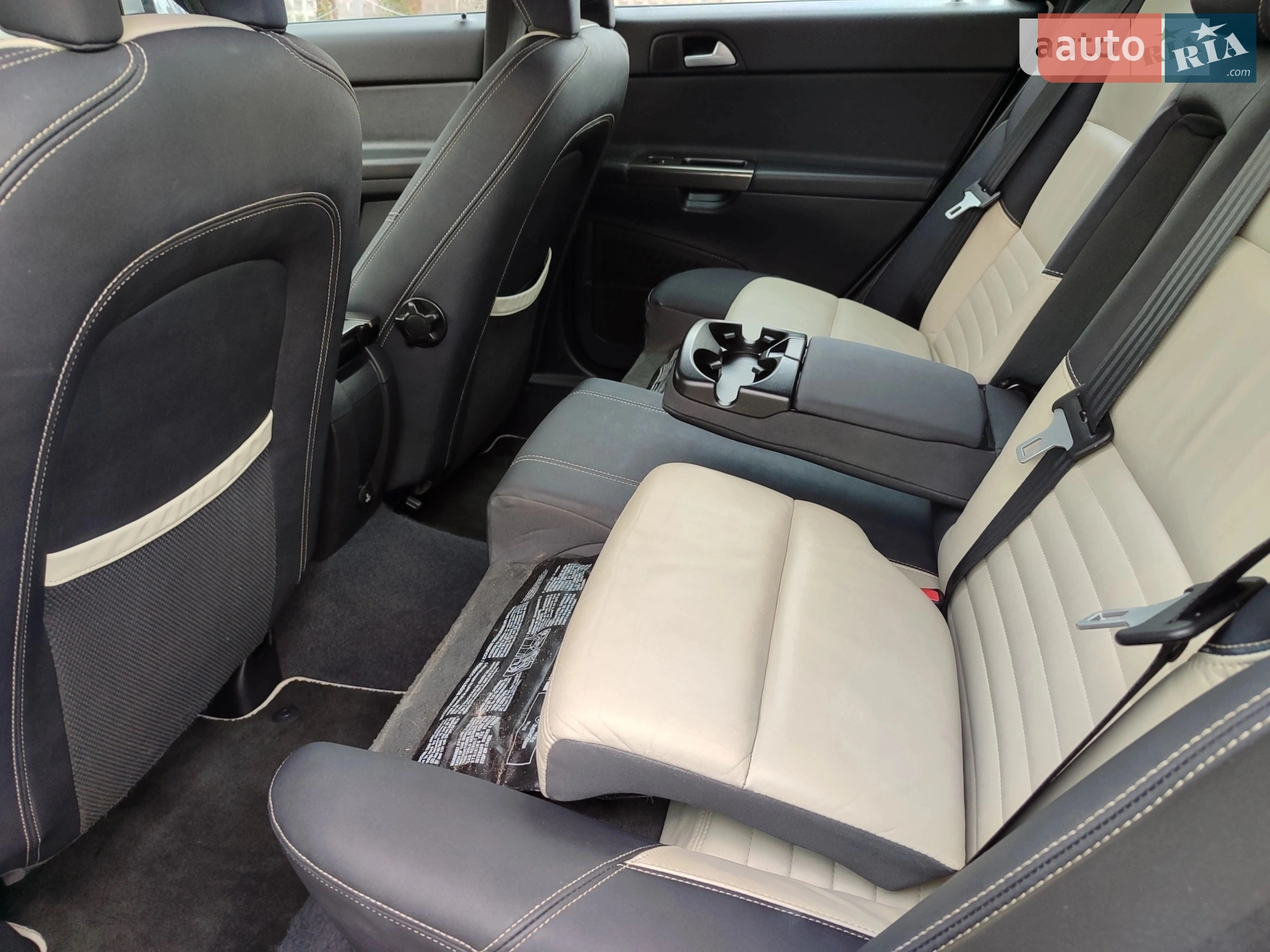 2011 Volvo V50 - мініатюра 76