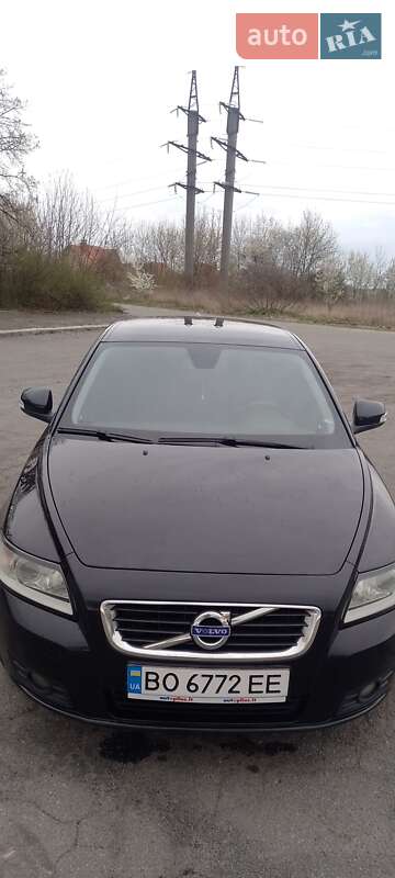 Универсал Volvo V50 2010 в Владимире