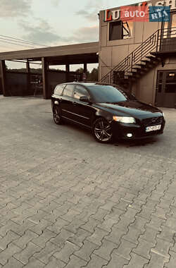 Универсал Volvo V50 2010 в 