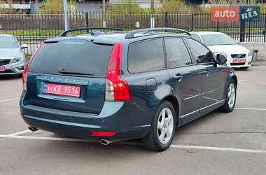 Универсал Volvo V50 2011 в 
