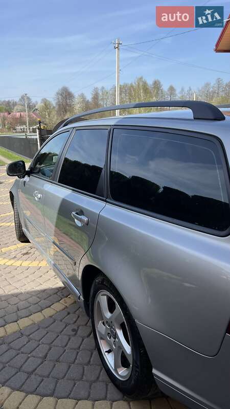 Универсал Volvo V50 2009 в Львове