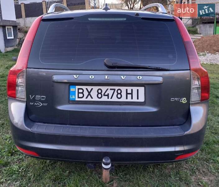 Універсал Volvo V50 2012 в Хмельницькому